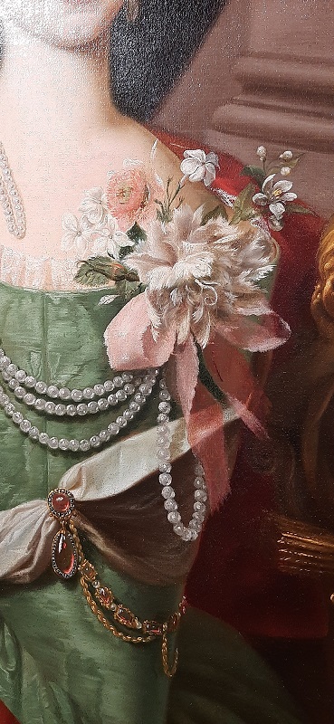 Ritratto di dama, particolare del bouquet della scollatura.